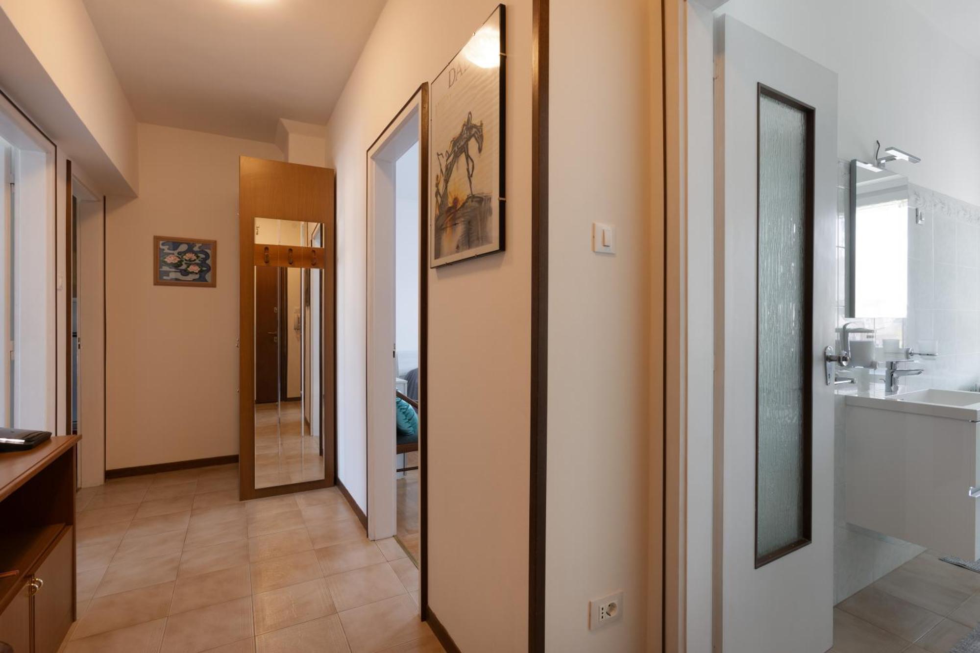 The Black Swan Apartment Triest Exterior foto